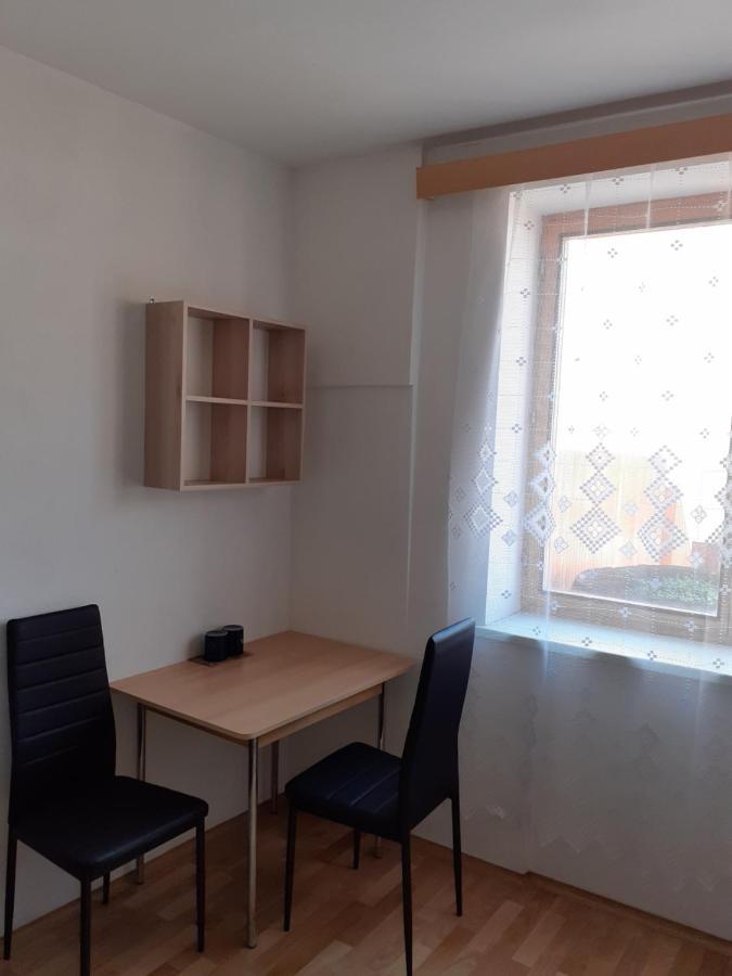 Penzion Fontana Микулов Екстериор снимка