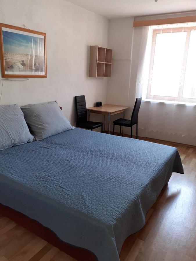 Penzion Fontana Микулов Екстериор снимка